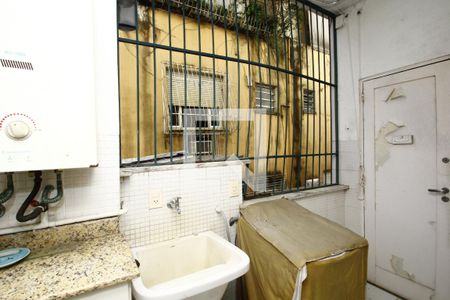 Apartamento à venda com 137m², 3 quartos e 1 vagaÁrea de Serviço