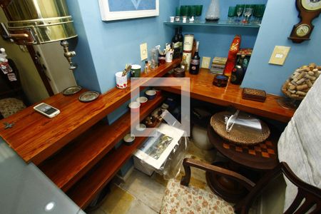 Sala de apartamento à venda com 3 quartos, 137m² em Cosme Velho, Rio de Janeiro