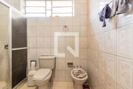 Casa à venda com 500m², 4 quartos e 4 vagasBanheiro Social
