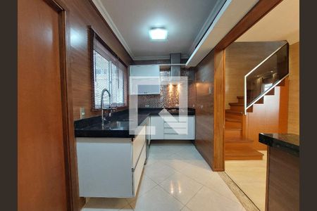 Casa de condomínio à venda com 132m², 3 quartos e 2 vagasCozinha