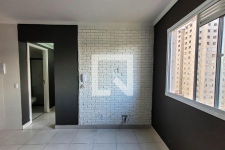 Sala de Estar de apartamento para alugar com 2 quartos, 33m² em Parque Fongaro, São Paulo