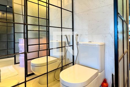 Studio para alugar com 55m², 1 quarto e 1 vaga Studio para alugar com 55m², 1 quarto e 1 vagaBanheiro