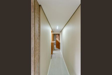 Corredor de apartamento para alugar com 1 quarto, 38m² em Jardim Íris, São Paulo