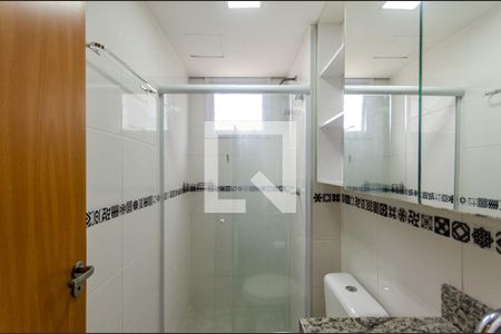 Banheiro de apartamento para alugar com 1 quarto, 38m² em Jardim Íris, São Paulo