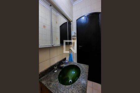 Casa à venda com 148m², 3 quartos e 2 vagas Casa à venda com 148m², 3 quartos e 2 vagasÁrea de Serviço