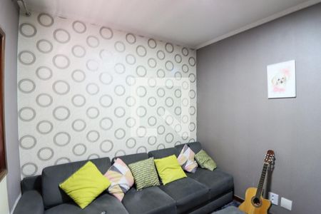 Sala de Tv de casa à venda com 2 quartos, 330m² em Vila Augusta, Guarulhos