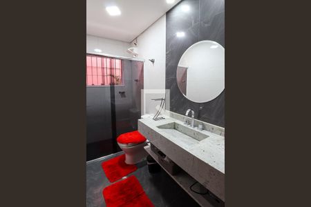 Casa à venda com 330m², 2 quartos e 2 vagasBanheiro Social