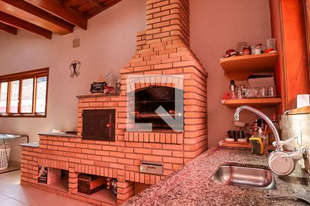 Casa à venda com 330m², 2 quartos e 2 vagasChurrasqueira