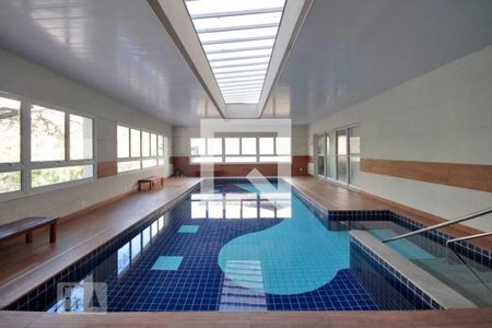 Apartamento à venda com 31m², 1 quarto e sem vagaÁrea comum - Piscina