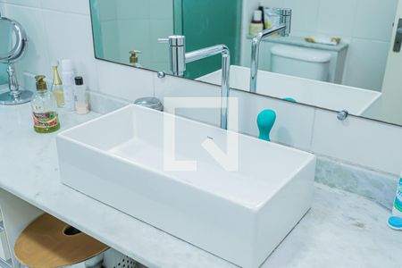 Apartamento à venda com 69m², 2 quartos e 2 vagasBanheiro