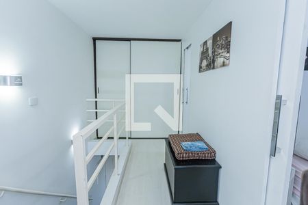 Apartamento à venda com 69m², 2 quartos e 2 vagasHall de passagem