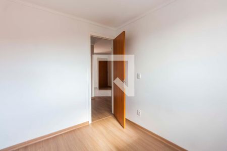 Quarto 2 de apartamento à venda com 2 quartos, 39m² em Rubem Berta, Porto Alegre