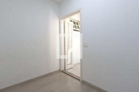 Casa à venda com 272m², 4 quartos e 3 vagasQuarto 2