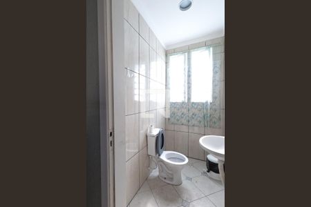 Casa à venda com 272m², 4 quartos e 3 vagasBanheiro de Serviço