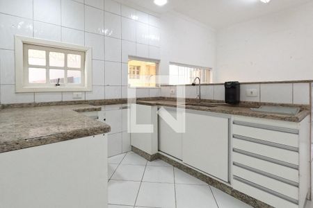Casa à venda com 272m², 4 quartos e 3 vagasCozinha
