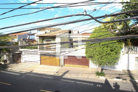 Casa à venda com 150m², 3 quartos e 3 vagas Casa à venda com 150m², 3 quartos e 3 vagasVista da Sacada do Quarto 3