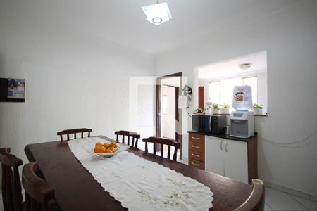 Casa à venda com 150m², 3 quartos e 3 vagas Casa à venda com 150m², 3 quartos e 3 vagasCopa