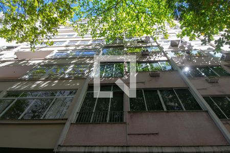 Apartamento para alugar com 86m², 2 quartos e sem vaga Apartamento para alugar com 86m², 2 quartos e sem vagaFachada