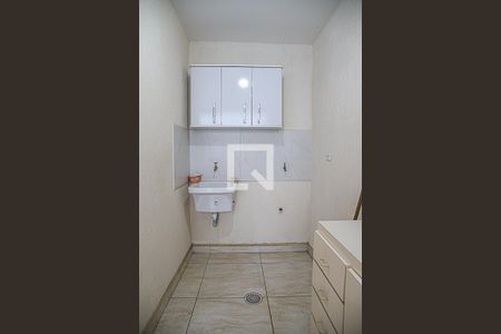 Área de Serviço de casa à venda com 4 quartos, 180m² em Campestre, Santo André