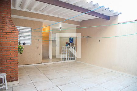 Área comum de casa à venda com 4 quartos, 180m² em Campestre, Santo André