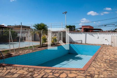 Casa à venda com 250m², 3 quartos e 2 vagasPiscina