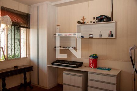 Casa à venda com 250m², 3 quartos e 2 vagasQuarto 2