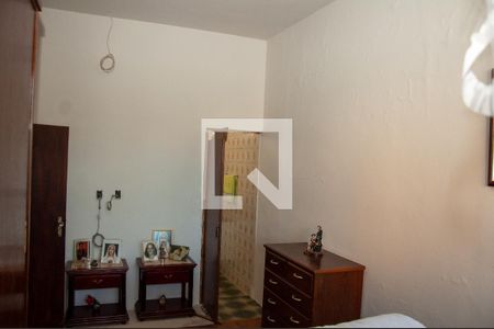 Casa à venda com 250m², 3 quartos e 2 vagasSuíte