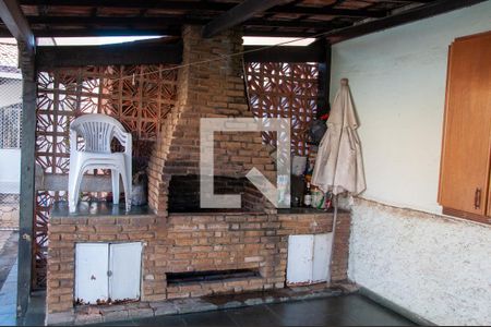 Casa à venda com 250m², 3 quartos e 2 vagasÁrea Gourmet