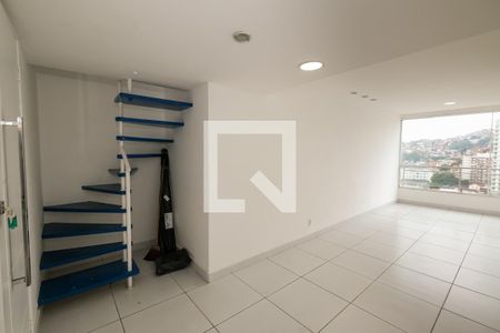 Sala de Apartamento com 3 quartos, 130m² Tijuca