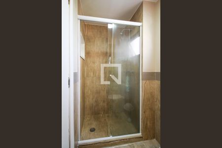 Apartamento à venda com 99m², 3 quartos e 2 vagas Apartamento à venda com 99m², 3 quartos e 2 vagasBanheiro da Suíte