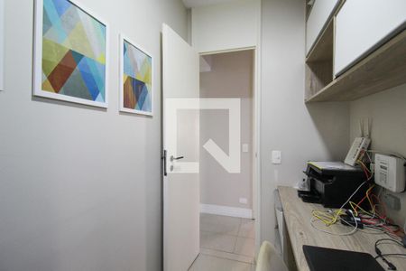 Apartamento à venda com 99m², 3 quartos e 2 vagas Apartamento à venda com 99m², 3 quartos e 2 vagasQuarto Reversível - Escritório