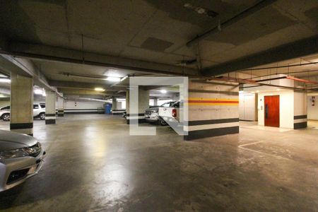 Apartamento à venda com 99m², 3 quartos e 2 vagas Apartamento à venda com 99m², 3 quartos e 2 vagasGaragem