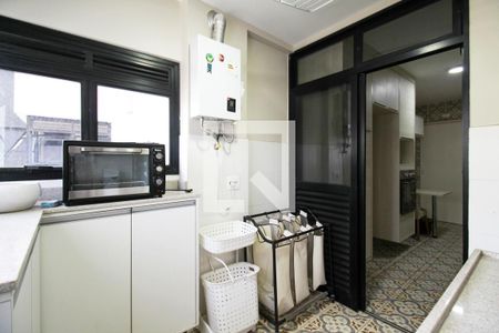 Apartamento à venda com 99m², 3 quartos e 2 vagas Apartamento à venda com 99m², 3 quartos e 2 vagasÁrea de Serviço