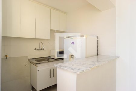 Sala/Cozinha de apartamento para alugar com 1 quarto, 55m² em Barra da Tijuca, Rio de Janeiro