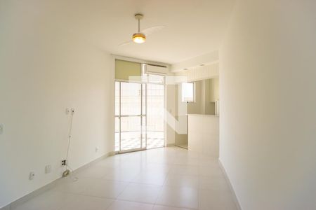 Sala/Cozinha de apartamento para alugar com 1 quarto, 55m² em Barra da Tijuca, Rio de Janeiro