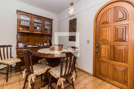 Apartamento à venda com 155m², 3 quartos e 2 vagas Apartamento à venda com 155m², 3 quartos e 2 vagasCozinha