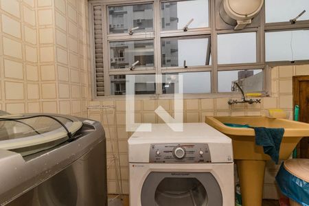 Apartamento à venda com 155m², 3 quartos e 2 vagas Apartamento à venda com 155m², 3 quartos e 2 vagasÁrea de Serviço
