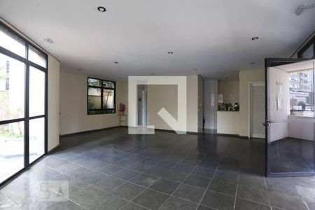 Apartamento para alugar com 30m², 1 quarto e sem vaga Apartamento para alugar com 30m², 1 quarto e sem vagaÁrea comum - Salão de festas