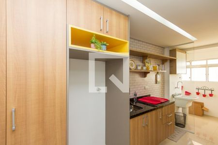 Apartamento à venda com 55m², 2 quartos e 1 vaga Apartamento à venda com 55m², 2 quartos e 1 vagaCozinha