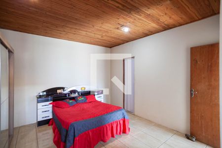 Casa à venda com 262m², 4 quartos e 5 vagas Casa à venda com 262m², 4 quartos e 5 vagasSuíte