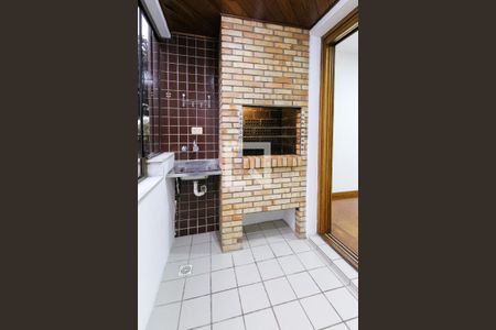 Sacada de apartamento à venda com 2 quartos, 71m² em Bom Jesus, Porto Alegre