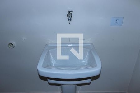 Casa à venda com 160m², 3 quartos e 1 vagaÁrea de Serviço