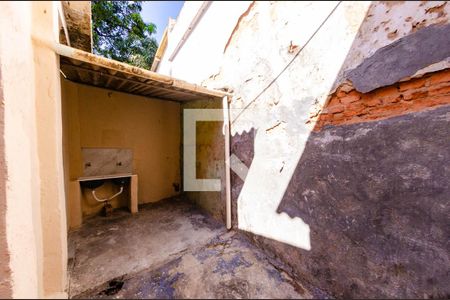 Casa para alugar com 70m², 2 quartos e 1 vagaÁrea de serviço