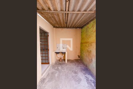 Casa para alugar com 70m², 2 quartos e 1 vagaÁrea de serviço