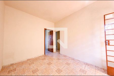 Casa para alugar com 70m², 2 quartos e 1 vagaSala