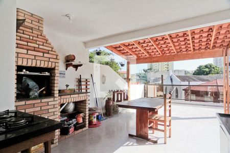 Casa à venda com 95m², 2 quartos e 2 vagas Casa à venda com 95m², 2 quartos e 2 vagasTerraço