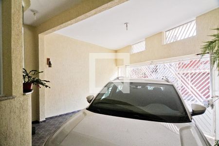 Casa à venda com 95m², 2 quartos e 2 vagas Casa à venda com 95m², 2 quartos e 2 vagasGaragem