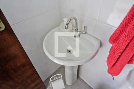 Casa à venda com 95m², 2 quartos e 2 vagas Casa à venda com 95m², 2 quartos e 2 vagasBanheiro do Terraço