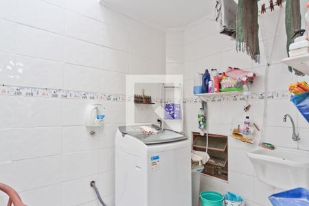 Casa à venda com 95m², 2 quartos e 2 vagas Casa à venda com 95m², 2 quartos e 2 vagasÁrea de Serviço