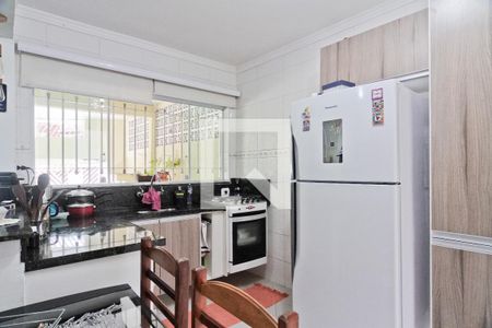 Casa à venda com 95m², 2 quartos e 2 vagas Casa à venda com 95m², 2 quartos e 2 vagasCozinha